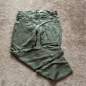 Barely worn Guess pants with zip bottoms